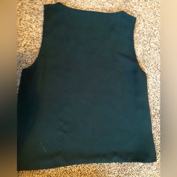 ARITZIA Emerald Green Top - Picture 2 of 4